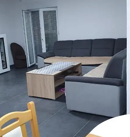 Vila Gaga Villa *